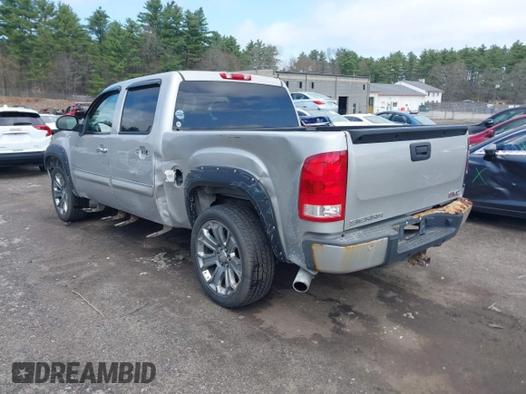 2008 GMC Sierra Denali z VIN 2GTEK638X81159807, wystawiony jako IAAI lot #42075788 z przebiegiem 143 393 mil mil oraz . Historia ofert i sprzedaży dostępna na DreamBid. Obrazek 3.