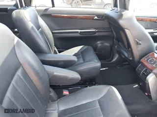 2006 Mercedes-Benz R-Class 3.5L with VIN 4JGCB65EX6A022388, listed as a IAAI auction lot 41889362 with 147,842 mi miles. Bid and sale history available at carsss.com. Image 8.