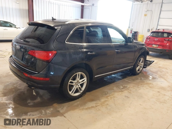 2017 Audi Q5 Premium with VIN WA1C2AFP7HA068989, listed as a IAAI auction lot 41753832 with 88,033 mi miles. Bid and sale history available at carsss.com. Image 4.