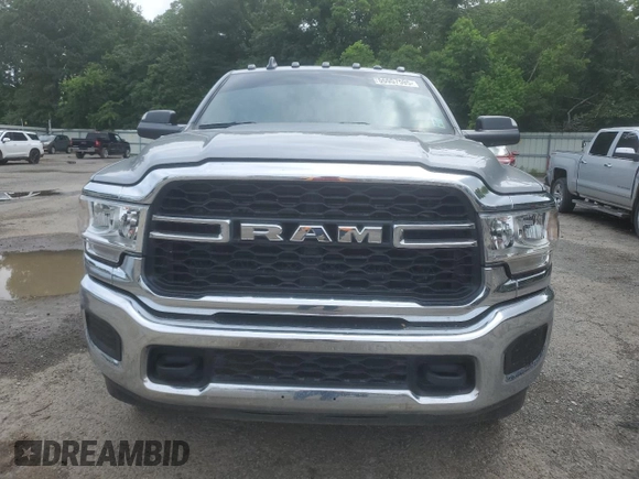 2022 Ram 2500 Tradesman with VIN 3C6UR5CJ2NG108459, listed as a Copart auction lot 55957595 with 96,940 mi miles and Salvage title. Bid and sale history available at DreamBid. Image 5.