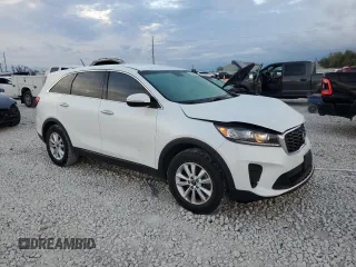 2020 Kia Sorento L with VIN 5XYPG4A39LG644010, listed as a Copart auction lot 50836765 with 67,526 mi miles and Salvage Title. Bid and sale history available at carsss.com. Image 4.