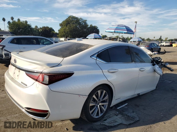 2021 Lexus ES with VIN 58ACA1C12MU003361, listed as a Copart auction lot 74753474 with 118,571 mi miles and Salvage Title. Bid and sale history available at carsss.com. Image 3.