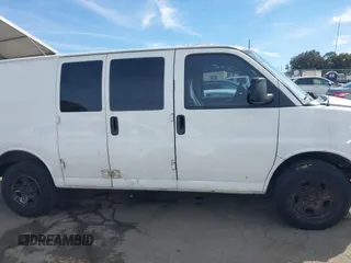 2007 GMC Savana Cargo with VIN 1GTGG25VX71150759, listed as a IAAI auction lot 41657033 with 237,546 mi miles. Bid and sale history available at carsss.com. Image 12.