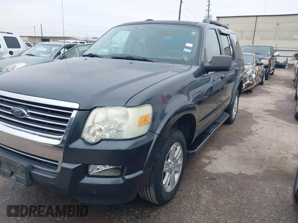 2009 Ford Explorer XLT с VIN 1FMEU63E29UA21017, выставлен на аукционе IAAI как лот 41451201 с пробегом 155 506 миль миль и . История ставок и продаж доступна на DreamBid. Изображение 2.
