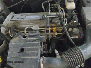 2005 Chevrolet Malibu Classic z VIN 1G1ND52F25M235730, wystawiony jako IAAI lot #42271906 z przebiegiem 156 766 mil mil oraz . Historia ofert i sprzedaży dostępna na DreamBid. Obrazek 14.