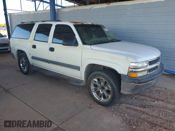 2004 Chevrolet Suburban LS with VIN 1GNEC16T84J149865, listed as a Copart auction lot 53901895 with 264,465 mi miles and Salvage Title. Bid and sale history available at carsss.com. Image 4.