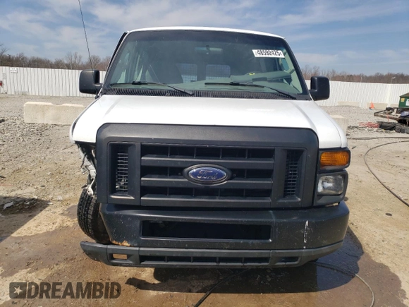 2008 Ford Econoline Cargo Commercial with VIN 1FTNE14W88DA08069, listed as a Copart auction lot 48592425 with 198,699 mi miles and Salvage title. Bid and sale history available at DreamBid. Image 5.