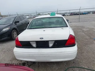 2008 Ford Police Interceptor с VIN 2FAHP71V48X155882, выставлен на аукционе IAAI как лот 41929332 с пробегом Не указан миль и . История ставок и продаж доступна на DreamBid. Изображение 16.