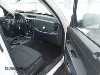 2011 Jeep Liberty Sport Jet with VIN 1J4PN2GK3BW587775, listed as a IAAI auction lot 41555089 with 126,921 mi miles and . Bid and sale history available at DreamBid. Image 5.