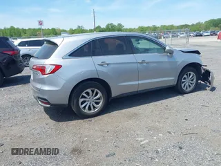 2017 Acura RDX z VIN 5J8TB4H32HL038127, wystawiony jako IAAI lot #42134666 z przebiegiem 116 264 mil mil oraz . Historia ofert i sprzedaży dostępna na DreamBid. Obrazek 4.