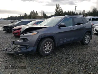 2014 Jeep Cherokee Altitude with VIN 1C4PJMCB1EW241229, listed as a Copart auction lot 84825234 with 179,361 mi miles and Salvage Title. Bid and sale history available at carsss.com. Image 1.