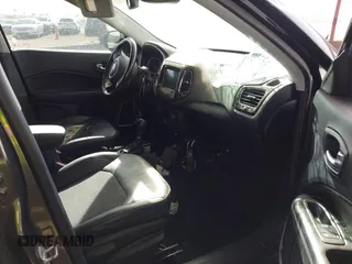 2021 Jeep Compass Altitude with VIN 3C4NJCBB9MT560370, listed as a IAAI auction lot 41583996 with 75,955 mi miles and . Bid and sale history available at DreamBid. Image 5.
