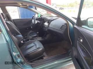2002 Nissan Altima S with VIN 1N4AL11D22C289201, listed as a IAAI auction lot 42738272 with Not provided miles and . Bid and sale history available at DreamBid. Image 5.