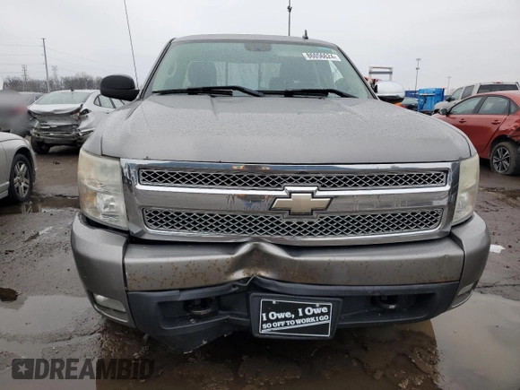 2007 Chevrolet Silverado 1500 LTZ with VIN 2GCEC19J371728652, listed as a Copart auction lot 86056624 with 366,856 mi miles and Clean Title. Bid and sale history available at carsss.com. Image 5.