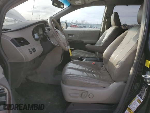 2011 Toyota Sienna XLE с VIN 5TDDK3DC3BS005680, выставлен на аукционе Copart как лот 88833815 с пробегом 256 679 миль миль и Списание • Salvage title. История ставок и продаж доступна на DreamBid. Изображение 7.