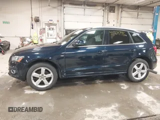 2011 Audi Q5 3.2L Premium Plus with VIN WA1DKAFP4BA028879, listed as a IAAI auction lot 41864795 with 161,288 mi miles. Bid and sale history available at carsss.com. Image 12.