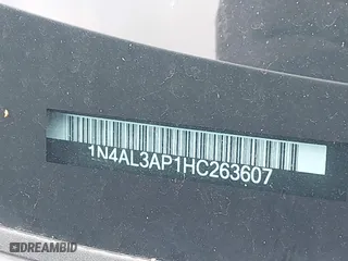 2017 Nissan Altima 2.5 SR with VIN 1N4AL3AP1HC263607, listed as a IAAI auction lot 41953565 with 105,459 mi miles. Bid and sale history available at carsss.com. Image 9.