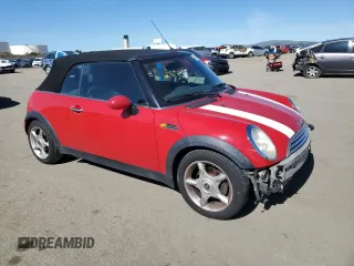 2005 MINI Convertible z VIN WMWRF33505TG13448, wystawiony jako Copart lot #46101305 z przebiegiem 106 942 mil mil oraz Szkoda całkowita • Salvage title. Historia ofert i sprzedaży dostępna na DreamBid. Obrazek 4.