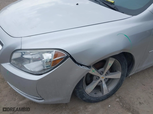 2011 Chevrolet Malibu LT w/1LT with VIN 1G1ZC5EU1BF364136, listed as a IAAI auction lot 41710115 with 152,946 mi miles. Bid and sale history available at carsss.com. Image 6.