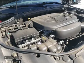 2020 Jeep Grand Cherokee Overland z VIN 1C4RJFCG5LC375059, wystawiony jako Copart lot #49988425 z przebiegiem 93 356 mil mil oraz Szkoda całkowita • Salvage title. Historia ofert i sprzedaży dostępna na DreamBid. Obrazek 14.