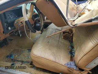 1978 Chevrolet El Camino z VIN 1W80L8Z418311, wystawiony jako Copart lot #71751334 z przebiegiem 9032 mil mil oraz Szkoda całkowita • Salvage title. Historia ofert i sprzedaży dostępna na DreamBid. Obrazek 7.