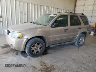 2007 Ford Escape XLT with VIN 1FMYU03197KA62373, listed as a Copart auction lot 50917165 with 150,893 mi miles and Clean Title. Bid and sale history available at carsss.com. Image 1.