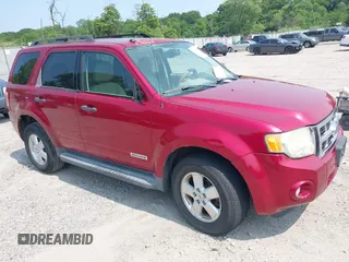 2008 Ford Escape XLT с VIN 1FMCU03Z68KA86633, выставлен на аукционе IAAI как лот 42429270 с пробегом 164 214 миль миль и . История ставок и продаж доступна на DreamBid. Изображение 1.