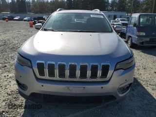 2019 Jeep Cherokee Latitude with VIN 1C4PJLCB4KD264005, listed as a Copart auction lot 54356355 with 85,317 mi miles and Clean Title. Bid and sale history available at carsss.com. Image 5.