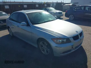 2008 BMW 3 Series 328i with VIN WBAVA33528K055798, listed as a IAAI auction lot 42639246 with 157,293 mi miles and . Bid and sale history available at DreamBid. Image 1.