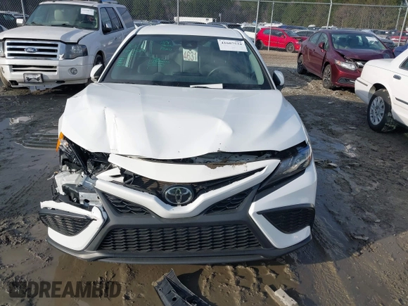 2022 Toyota Camry SE with VIN 4T1G11AK6NU713742, listed as a IAAI auction lot 41607534 with 64,181 mi miles. Bid and sale history available at carsss.com. Image 12.