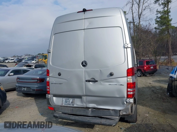2016 Mercedes-Benz Sprinter Cargo with VIN WD3PE7DD0GP204413, listed as a IAAI auction lot 41503035 with 184,000 mi miles. Bid and sale history available at carsss.com. Image 16.