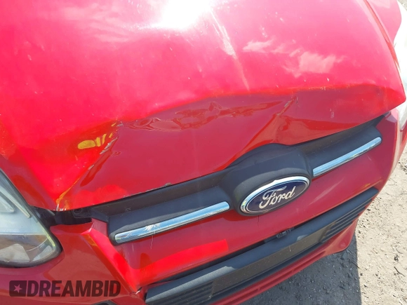 2013 Ford Focus SE with VIN 1FADP3K22DL338846, listed as a IAAI auction lot 41910575 with 200,875 mi miles. Bid and sale history available at carsss.com. Image 6.