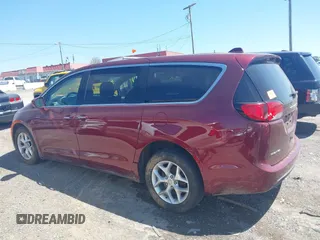 2020 Chrysler Pacifica Touring with VIN 2C4RC1FG5LR104163, listed as a IAAI auction lot 42018070 with 188,386 mi miles and . Bid and sale history available at DreamBid. Image 14.