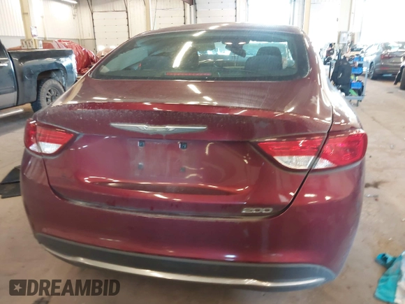 2015 Chrysler 200 Limited z VIN 1C3CCCAB0FN715768, wystawiony jako IAAI lot #42174378 z przebiegiem 130 676 mil mil oraz . Historia ofert i sprzedaży dostępna na DreamBid. Obrazek 15.