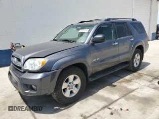 2008 Toyota 4Runner SR5 with VIN JTEBU14RX8K020151, listed as a Copart auction lot 60621015 with 193,363 mi miles and Salvage title. Bid and sale history available at DreamBid. Image 1.