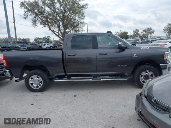 2020 Ram 2500 Big Horn with VIN 3C6UR5DL9LG159759, listed as a IAAI auction lot 41625645 with 125,595 mi miles and . Bid and sale history available at DreamBid. Image 13.