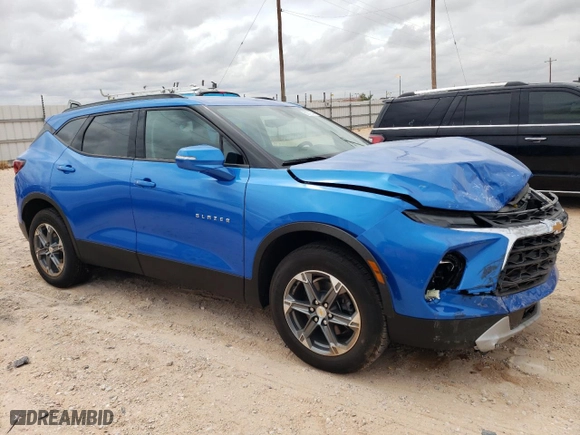 2024 Chevrolet Blazer LT with VIN 3GNKBDR43RS191474, listed as a Copart auction lot 60072544 with 2,558 mi miles and Salvage Title. Bid and sale history available at carsss.com. Image 4.