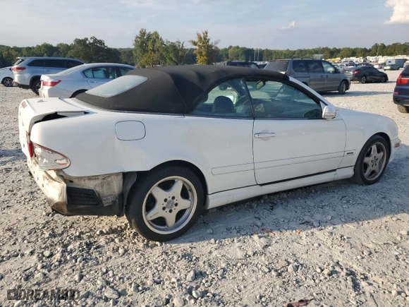 2002 Mercedes-Benz CLK-Class with VIN WDBLK65G52T109375, listed as a Copart auction lot 71832724 with 207,707 mi miles and Salvage Title. Bid and sale history available at carsss.com. Image 3.