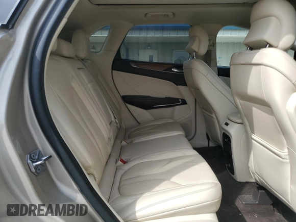 2015 Lincoln MKC with VIN 5LMTJ2AH8FUJ10105, listed as a Copart auction lot 51577095 with Not Provided miles and Salvage Title. Bid and sale history available at carsss.com. Image 11.