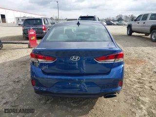 2019 Hyundai Sonata Sport with VIN 5NPE34AF3KH766494, listed as a IAAI auction lot 41677608 with 199,195 mi miles. Bid and sale history available at carsss.com. Image 16.