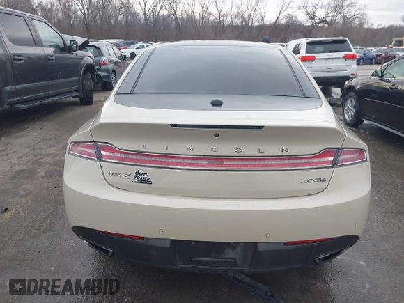 2016 Lincoln MKZ with VIN 3LN6L2J94GR625923, listed as a IAAI auction lot 41144427 with 120,567 mi miles and . Bid and sale history available at DreamBid. Image 17.