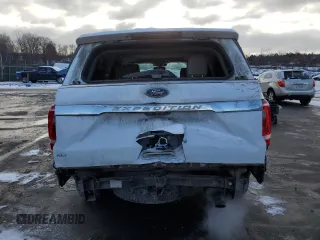 2019 Ford Expedition XLT with VIN 1FMJU1JT3KEA48293, listed as a Copart auction lot 46328615 with 172,867 mi miles and Salvage Title. Bid and sale history available at carsss.com. Image 6.