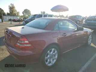 2003 Mercedes-Benz SLK 230 Kompressor с VIN WDBKK49F63F287958, выставлен на аукционе Copart как лот 81997114 с пробегом 64 366 миль миль и Чистый • Clean title. История ставок и продаж доступна на DreamBid. Изображение 3.