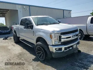 2018 Ford F-250 XL с VIN 1FT7W2BTXJEB26337, выставлен на аукционе Copart как лот 56853925 с пробегом 195 680 миль миль и Списание • Salvage title. История ставок и продаж доступна на DreamBid. Изображение 13.