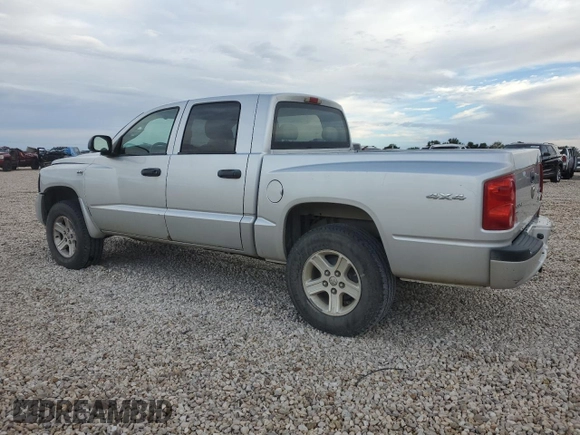 2010 Dodge Dakota Bighorn/Lonestar with VIN 1D7RW3GPXAS233728, listed as a Copart auction lot 69895284 with 199,846 mi miles and Clean Title. Bid and sale history available at carsss.com. Image 2.