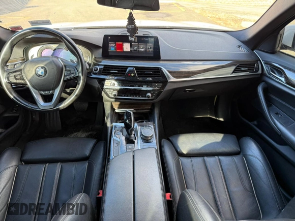 2019 BMW 5 Series 530e xDrive with VIN WBAJB1C52KB375629, listed as a Copart auction lot 86128564 with 89,988 mi miles and Clean title. Bid and sale history available at DreamBid. Image 6.