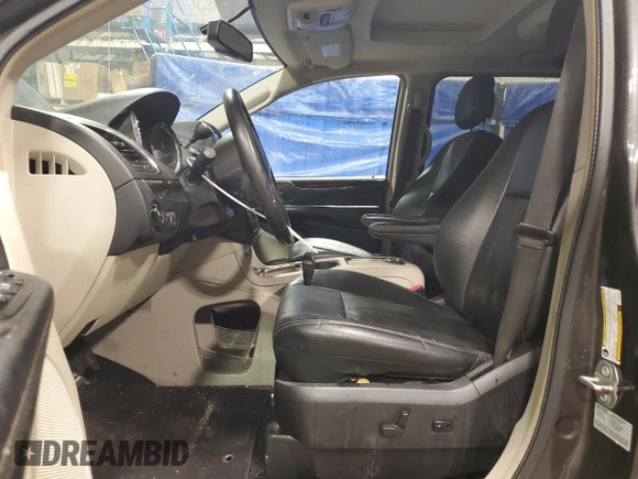2016 Chrysler Town & Country Touring L Anniversary Edition with VIN 2C4RC1CG3GR285452, listed as a Copart auction lot 50752204 with 139,435 mi miles and Salvage Title. Bid and sale history available at DreamBid. Image 7.