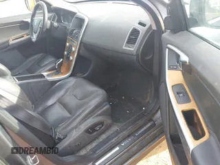 2017 Volvo XC60 Inscription z VIN YV440MDU1H2199868, wystawiony jako IAAI lot #42104412 z przebiegiem 169 841 mil mil oraz . Historia ofert i sprzedaży dostępna na DreamBid. Obrazek 5.