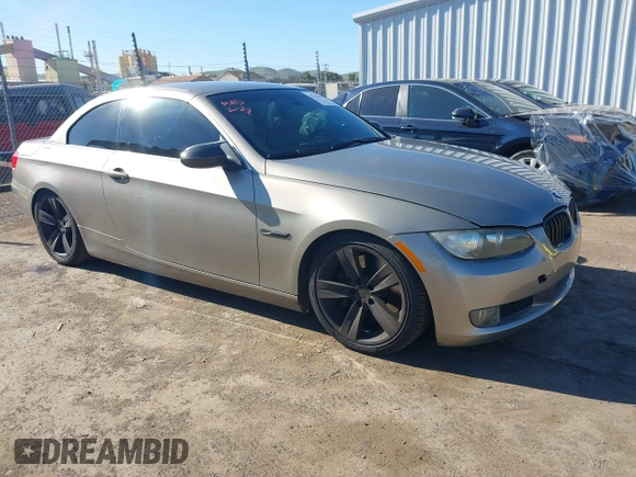 2007 BMW 3 Series 335i with VIN WBAWL73587PX49841, listed as a IAAI auction lot 41321892 with 173,556 mi miles. Bid and sale history available at carsss.com. Image 1.