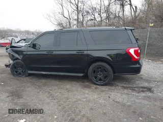 2019 Ford Expedition Max XLT z VIN 1FMJK1JT8KEA12590, wystawiony jako IAAI lot #41153889 z przebiegiem 103 284 mil mil oraz . Historia ofert i sprzedaży dostępna na DreamBid. Obrazek 15.